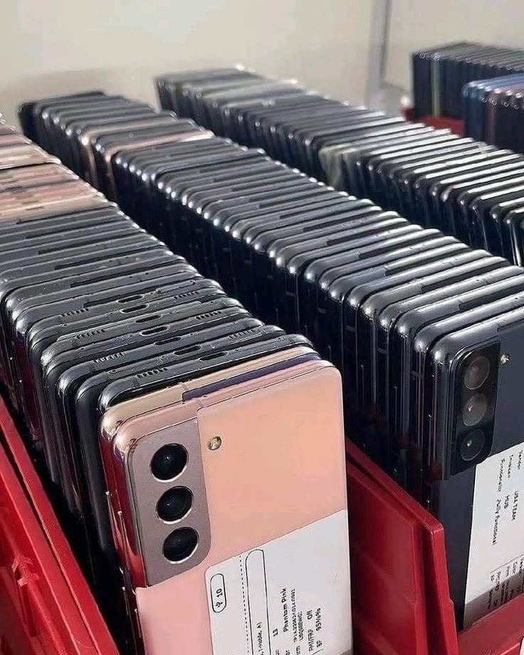 Wholesale Android Phone Pallets - Image 5