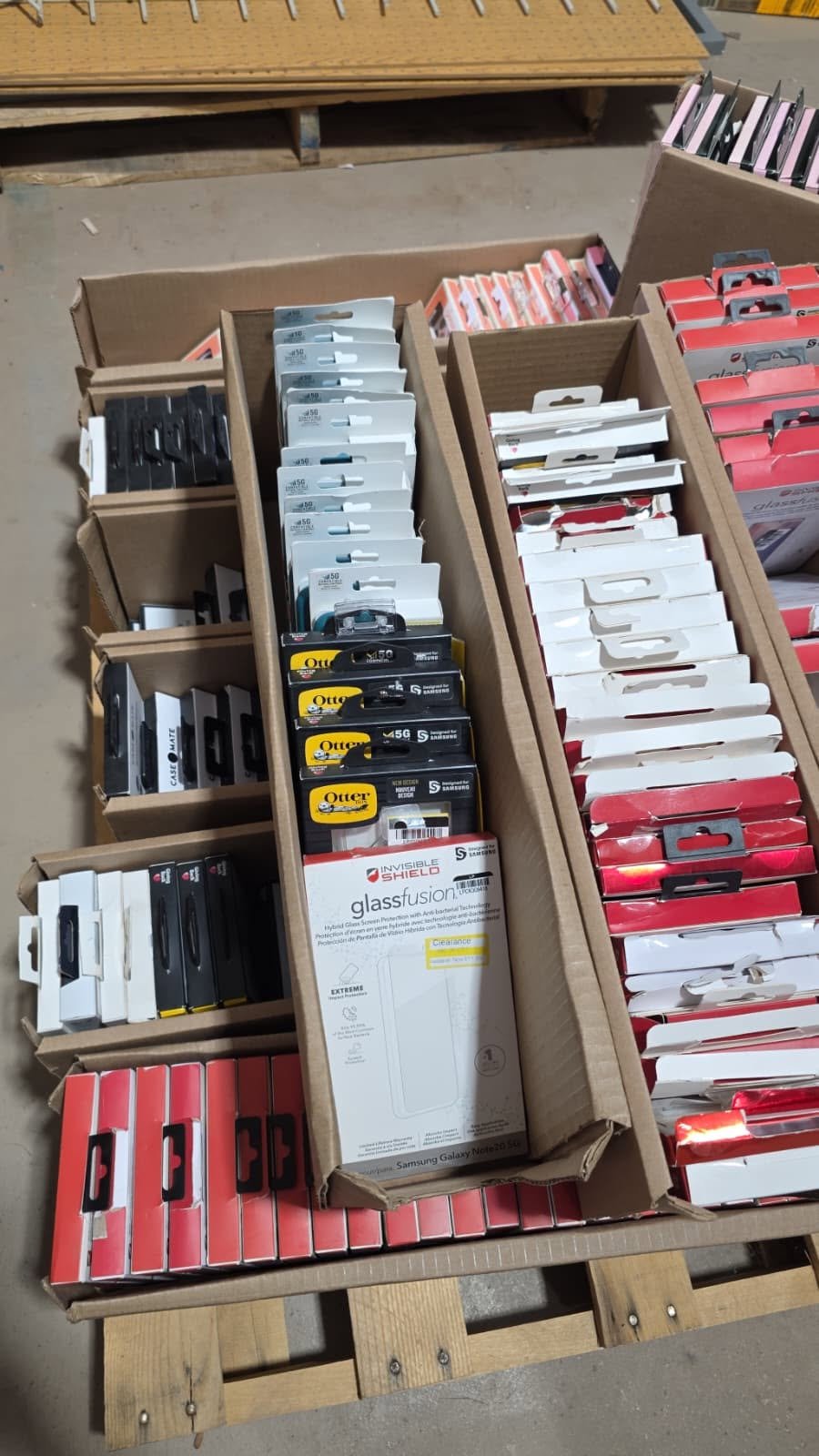 Wholesale Cell Phone Accessories Pallets - Image 3