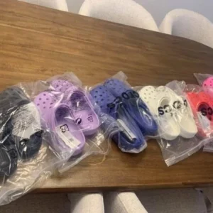 Crocs Pallets for Footwear Resellers