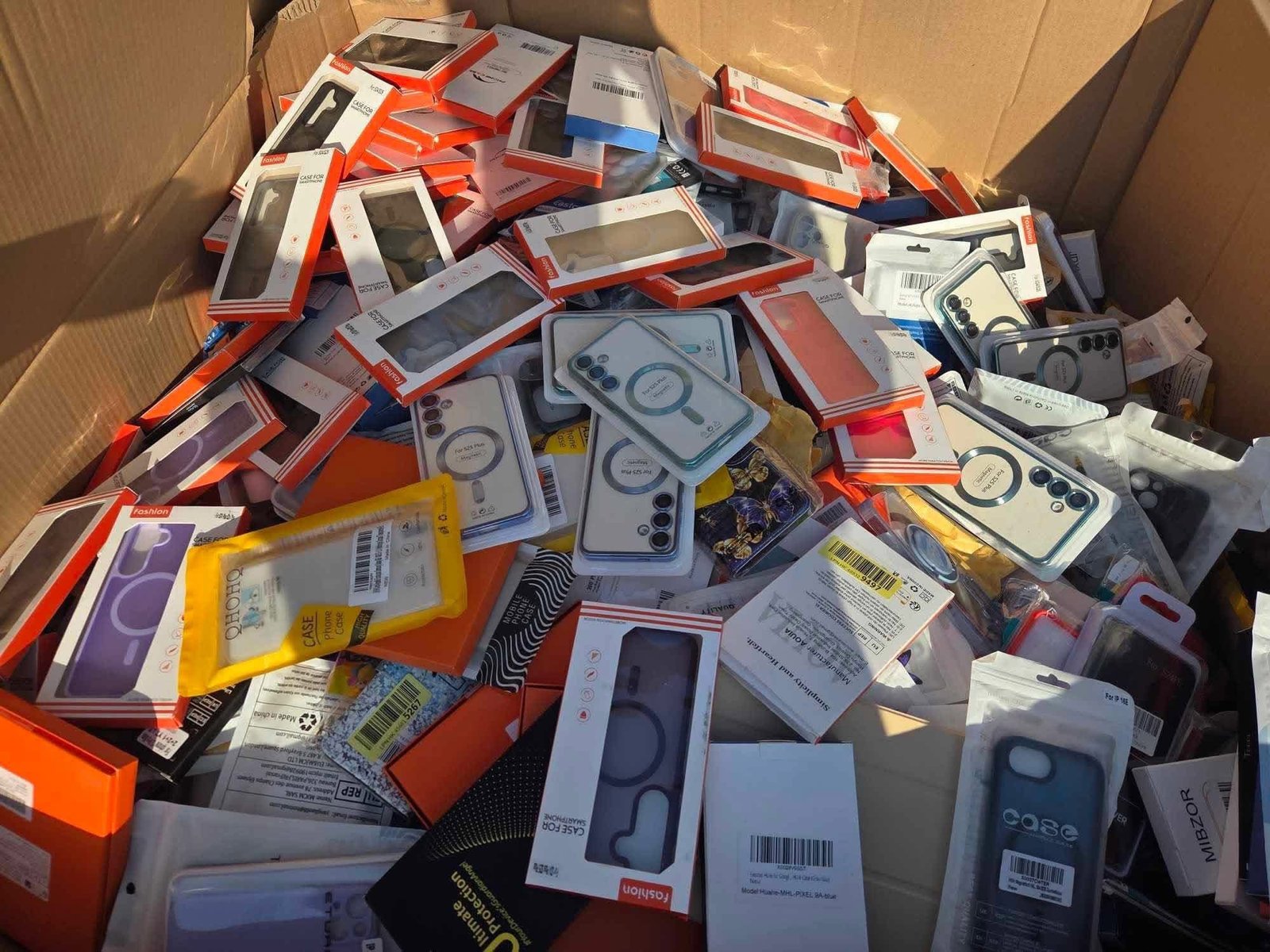Wholesale Smartphone Accessories Pallets - Image 6